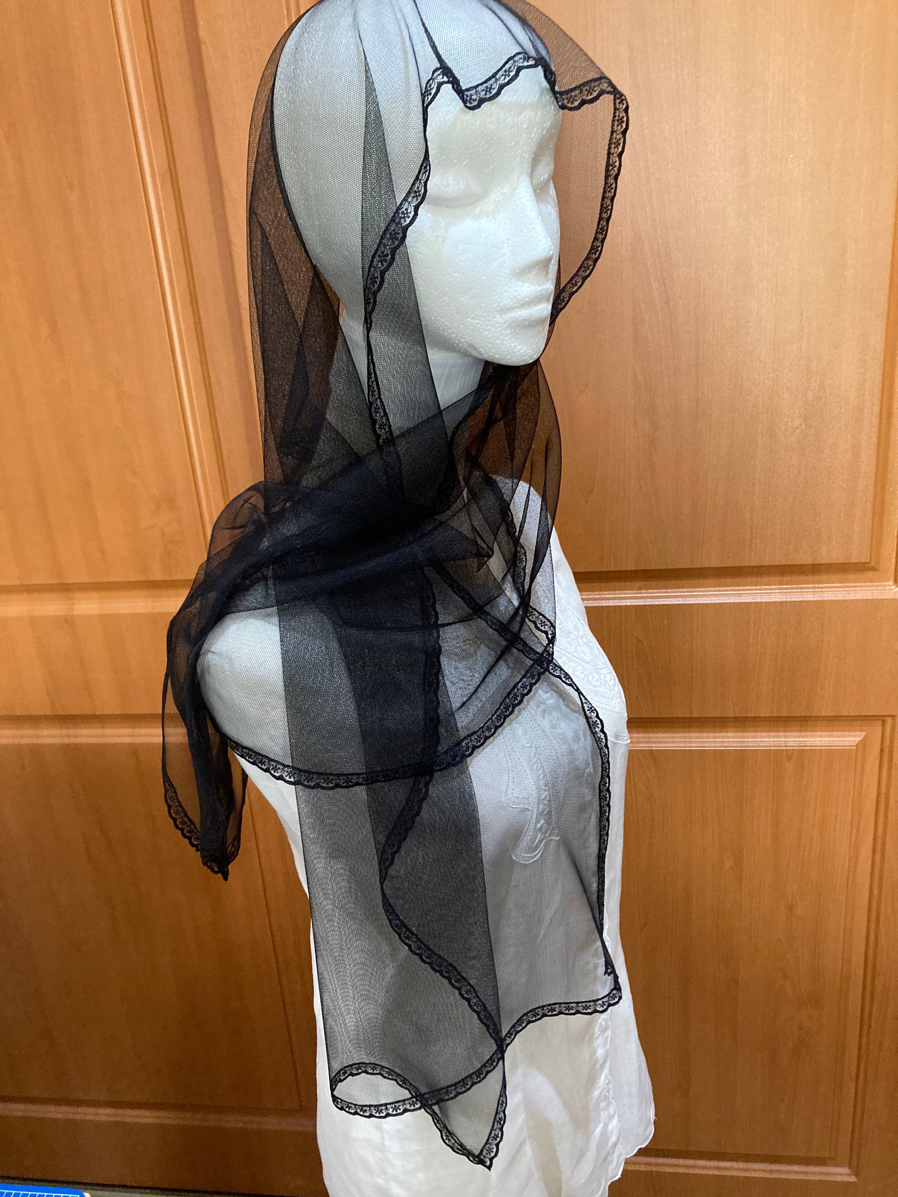 Our Lady of Fatima - Black