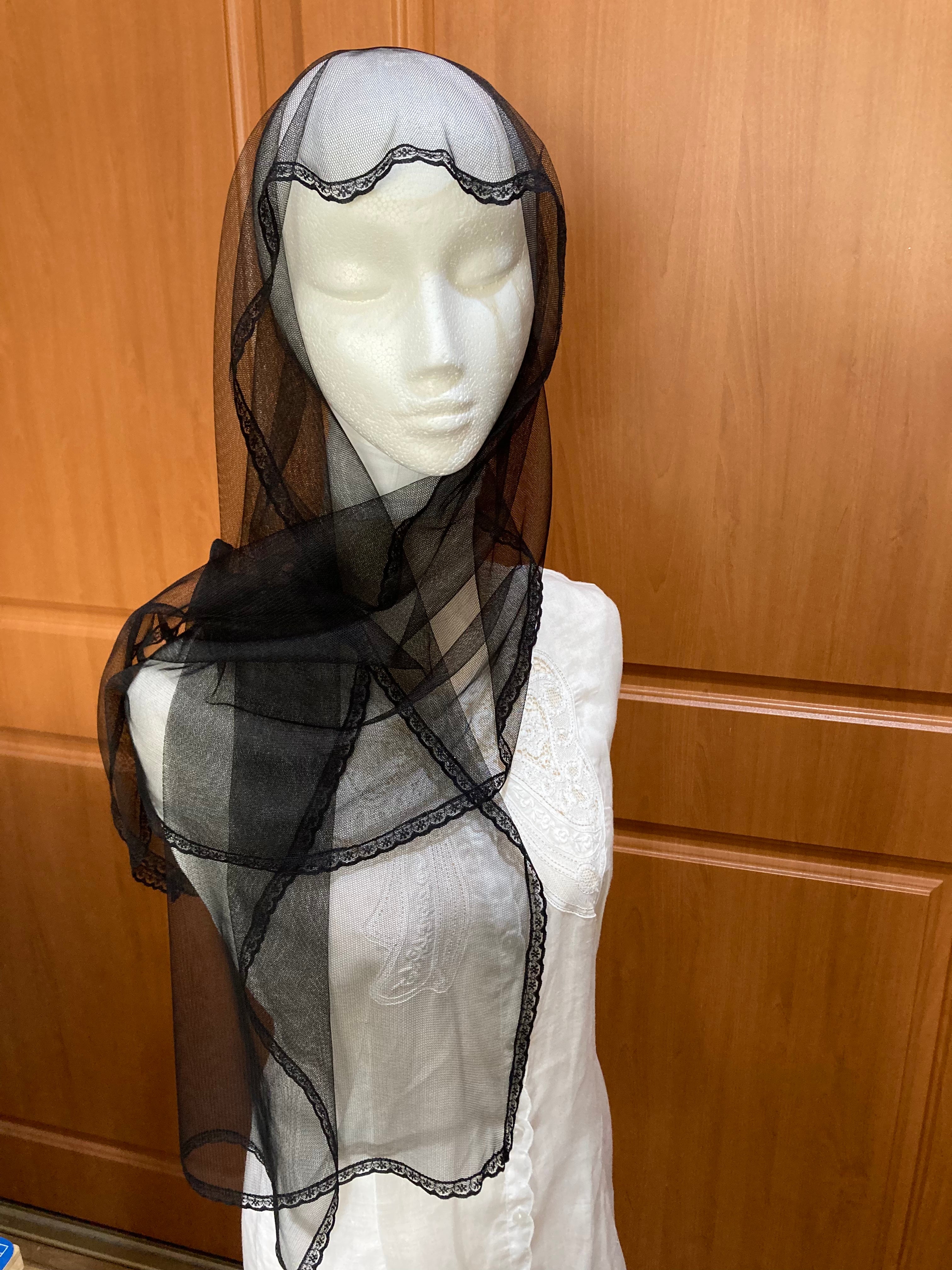 Our Lady of Fatima - Black