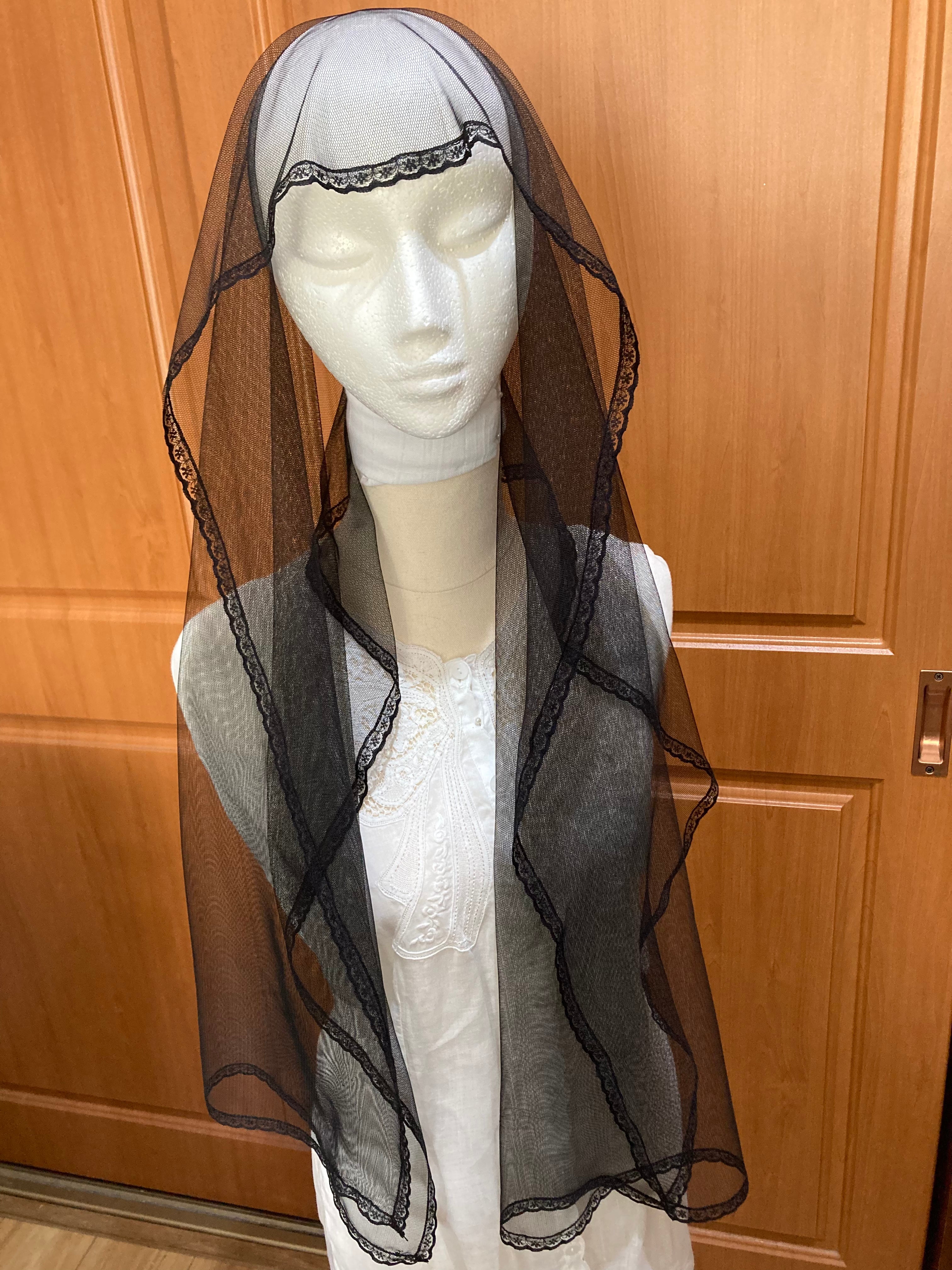 Our Lady of Fatima - Black